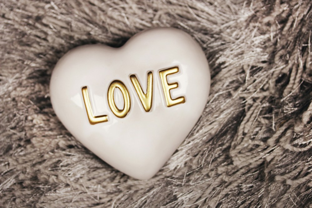 5 Timeless Poems on Love